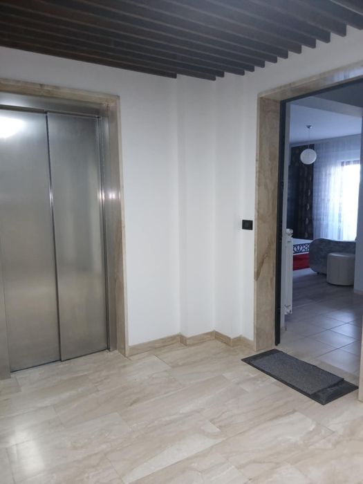 Apartament de închiriat