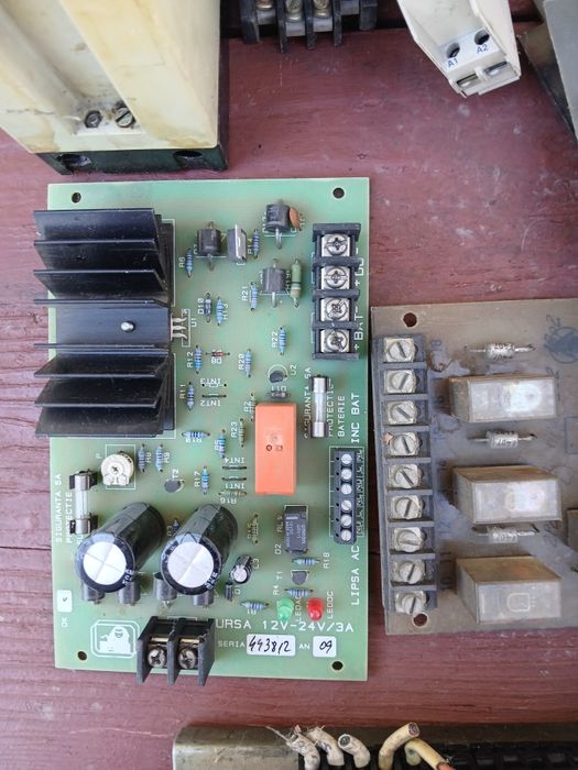 Piese electrice și electronice vechi