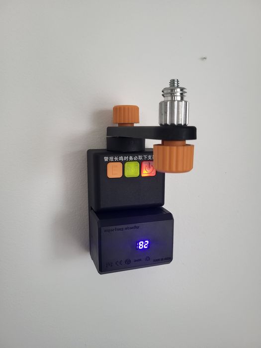 Вакуумна стойка поставка за лазерен нивелир