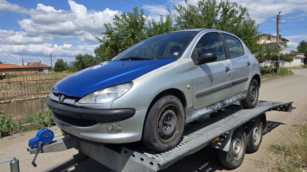 Peugeot 206 1.4i 75кс бензин 2002г. НА ЧАСТИ