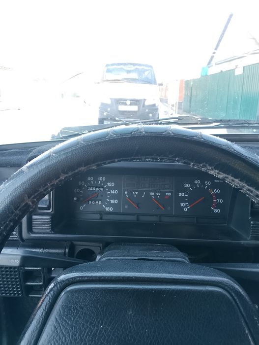 Продам машину ваз 21099