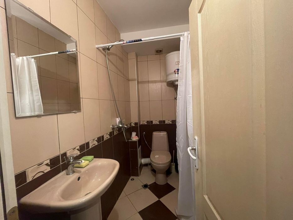 Дава се под наем Двустаен апартамент в Варна, Център - 30 кв.м за 400 € - Снимка #5