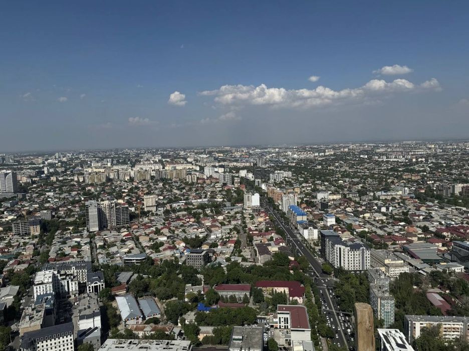 Новостройка “Piramit Tower” 2 комнатная 22 этаж, 69м2. Коробка