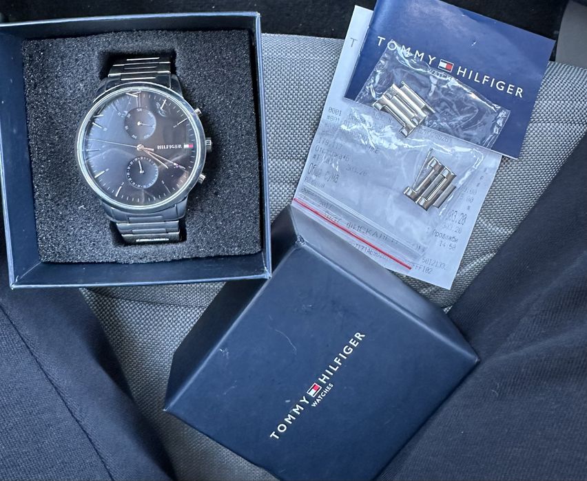Оригинални часовници Tommy Hilfiger