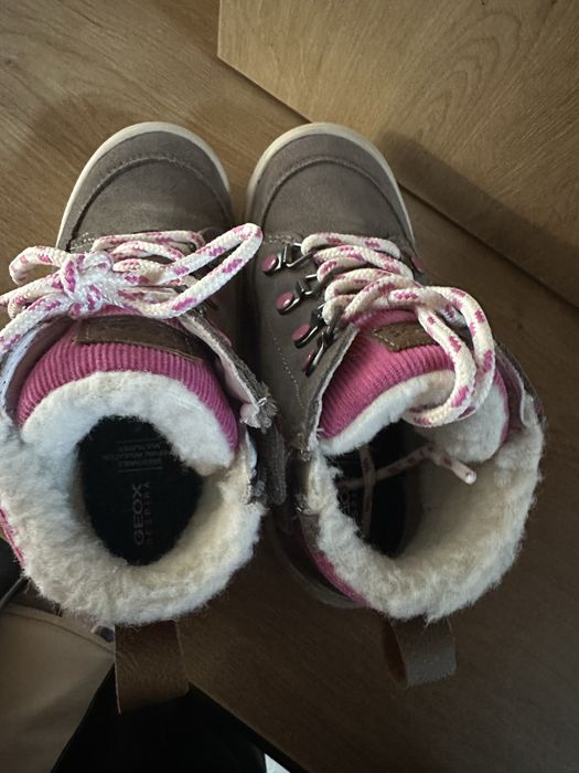 Ботушки за момиче 27 размер