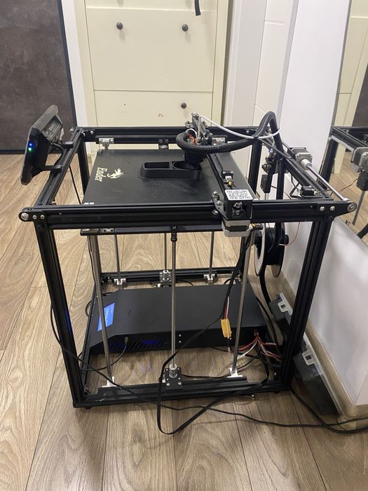 Imprimanta 3D Creality Ender 5 Plus + Creality Sonic Pad + 1x rola de filament