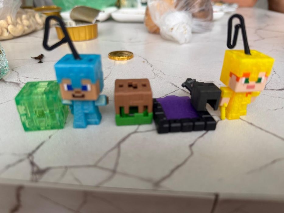 Kinder joy Minecraft