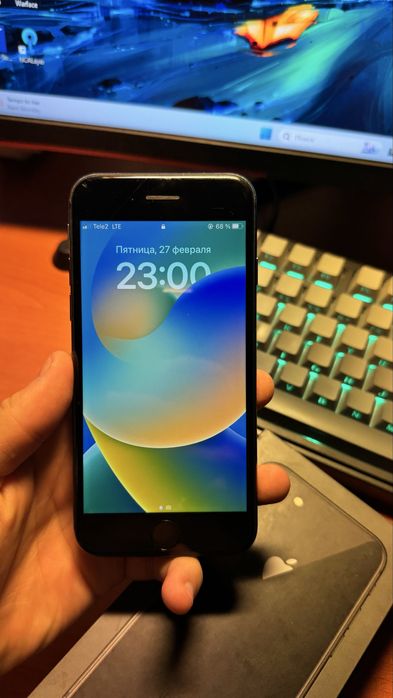 Продам Iphone 8 в идеале