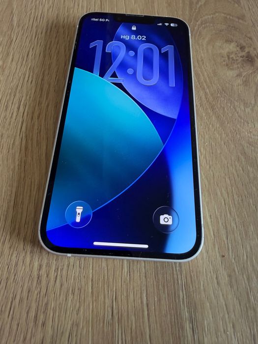 Iphone 14 128GB + подарък