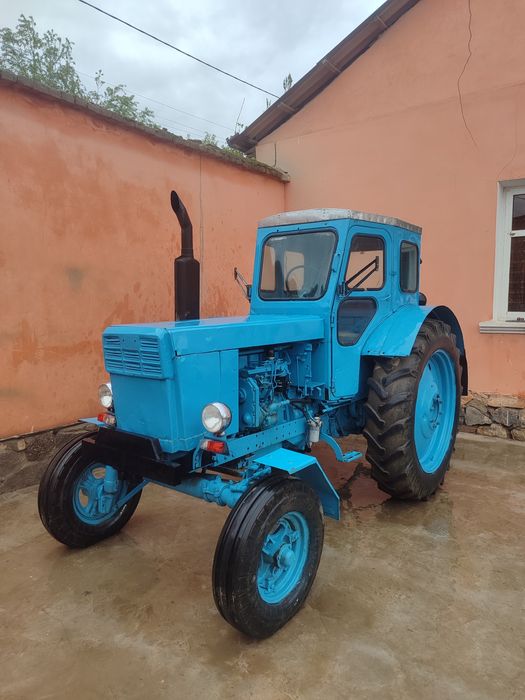 T 40 traktori aybi yuq hamma joyiga javob