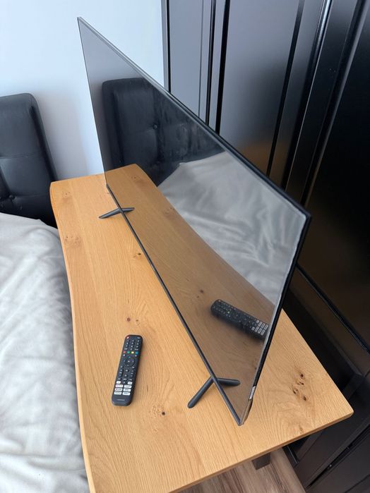 Televizor Smart 4k 108cm Hisense