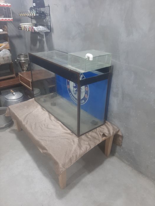 Продаётся аквариум