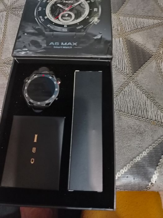 Часы почти новые