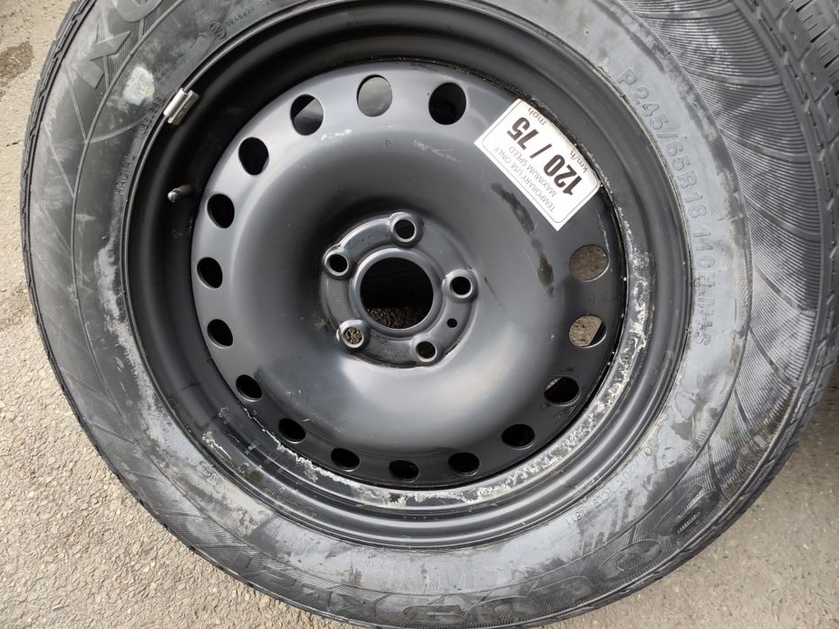 18" оригинални резервни гуми с джанти за Jeep Grand Cherokee..