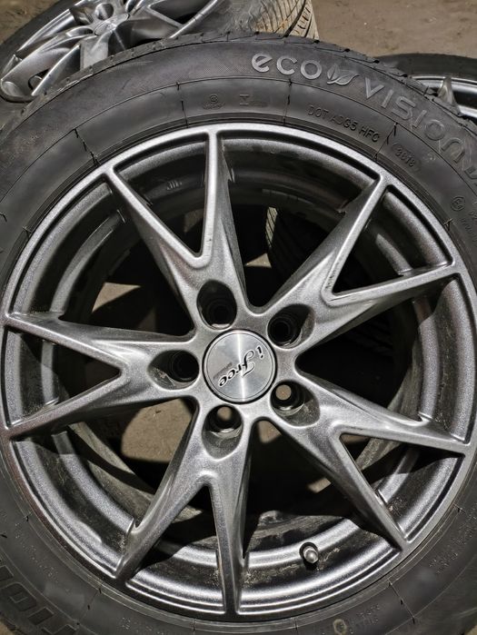 Шины с дисками литьё R15