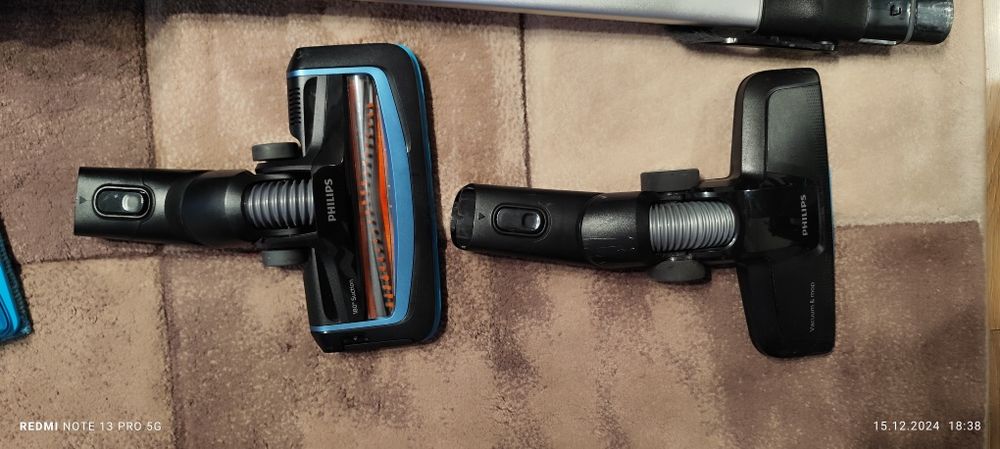 Вертикална прахосмукачка Philips FC6728