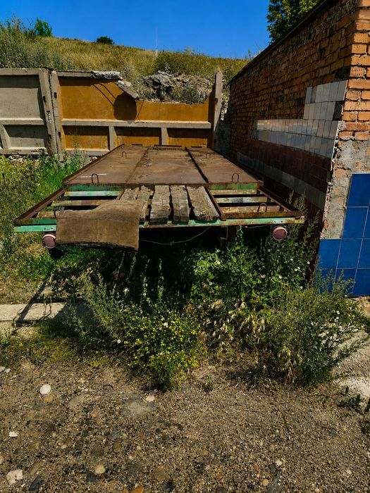 Продам прицеп площадку