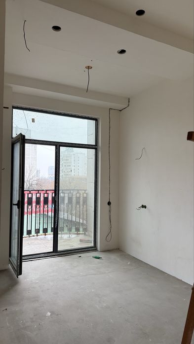 Skyline центр города ЖК Скайлайн 2/4/14 с частичным ремонтом , своя.