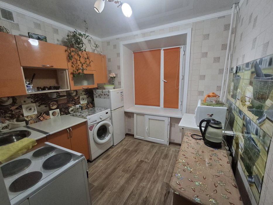 Посуточно,в центре.Город Сатпаев