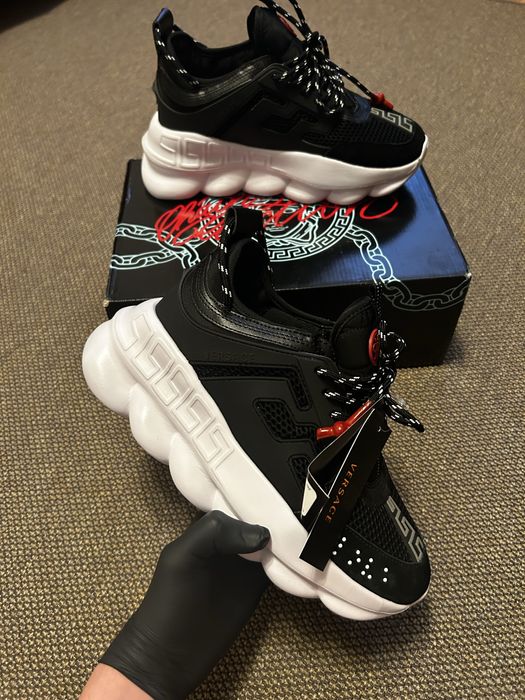 Versace Chain Reaction