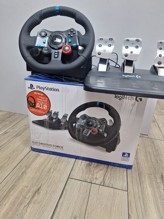 Volang logitech G29  plus casti
