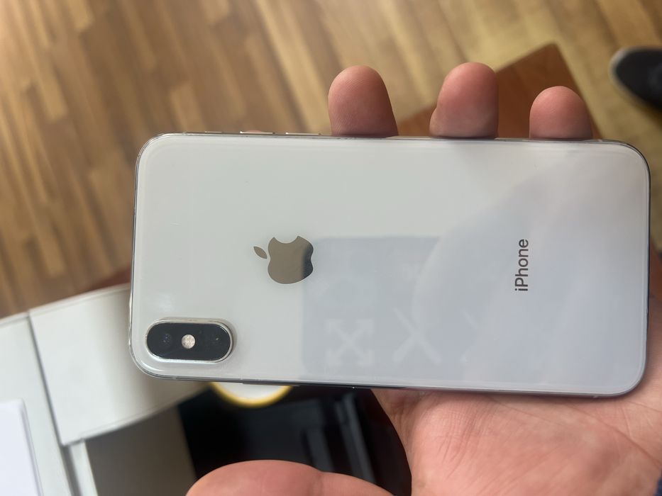 Iphone xs sotiladi