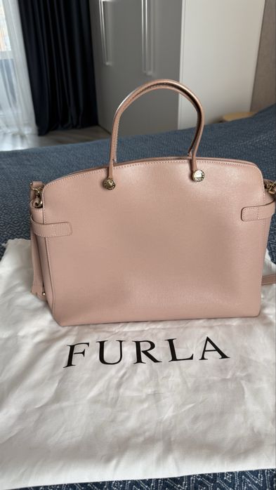 Кожанная сумка FURLA