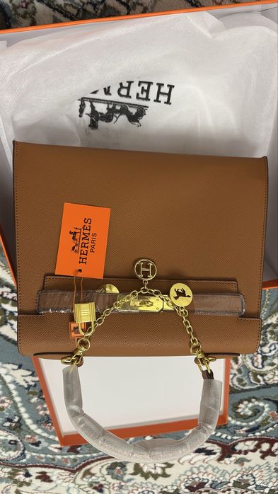 Сумки женские, разные модели