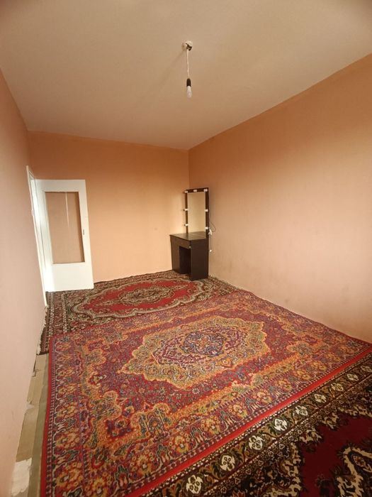 Сдаётся квартира своя 2х комнатная 6 микраене