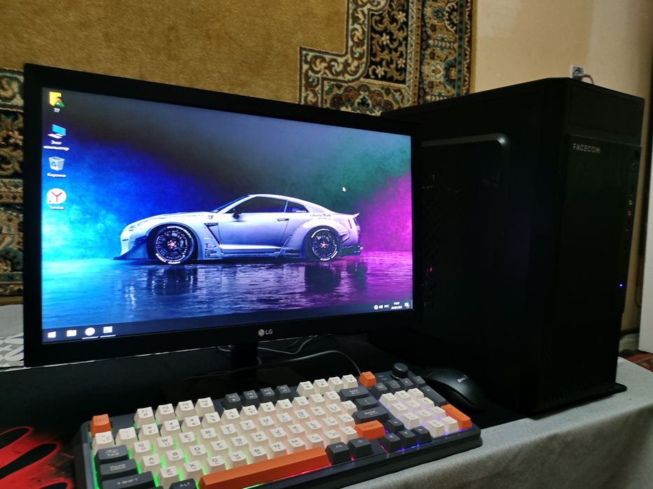 Domawniy kompyuter i3 ozu 8gb