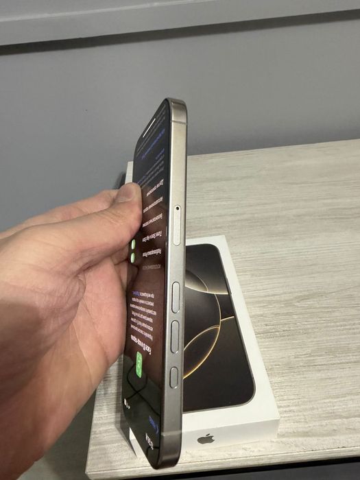 iPhone 16 pro Акб 100% 256gb