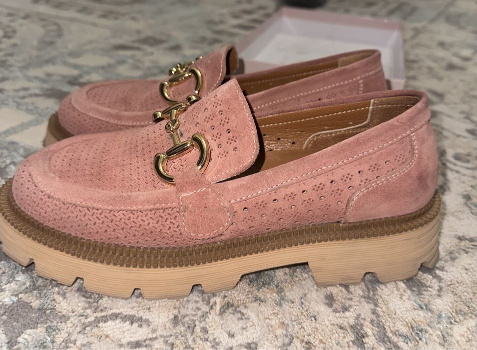 Продам лоферы