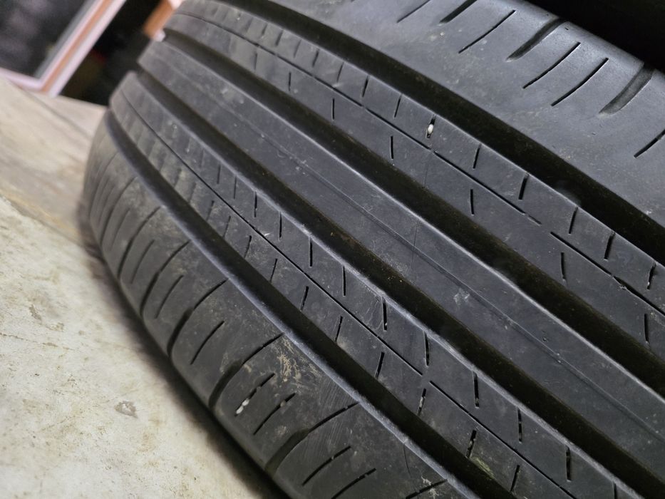 2бр Летни гуми 225 60 18 - Dunlop