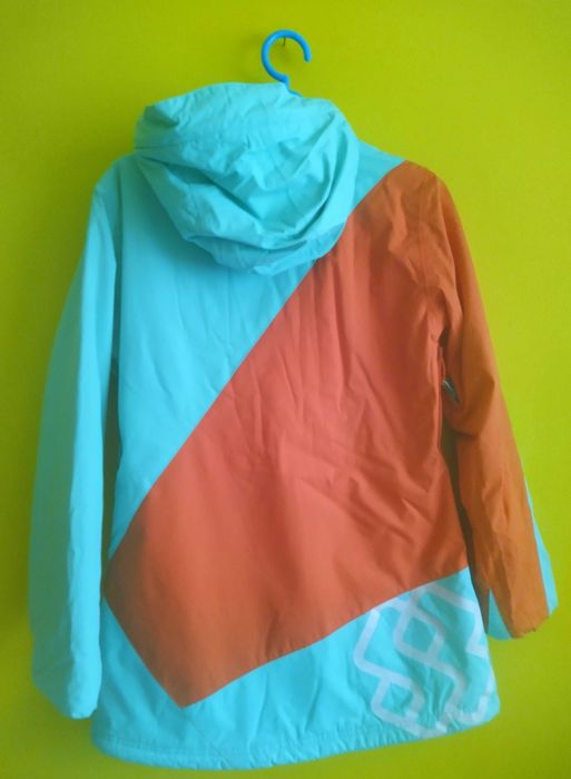 Дамско зимно яке за ски/сноуборд