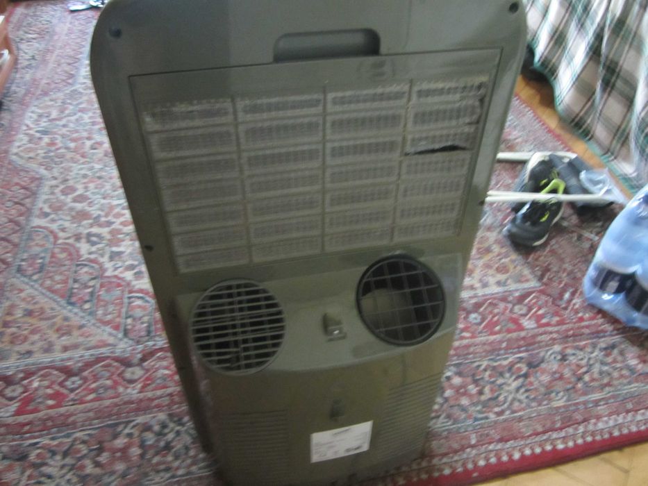 Aparat aer conditionat portabil