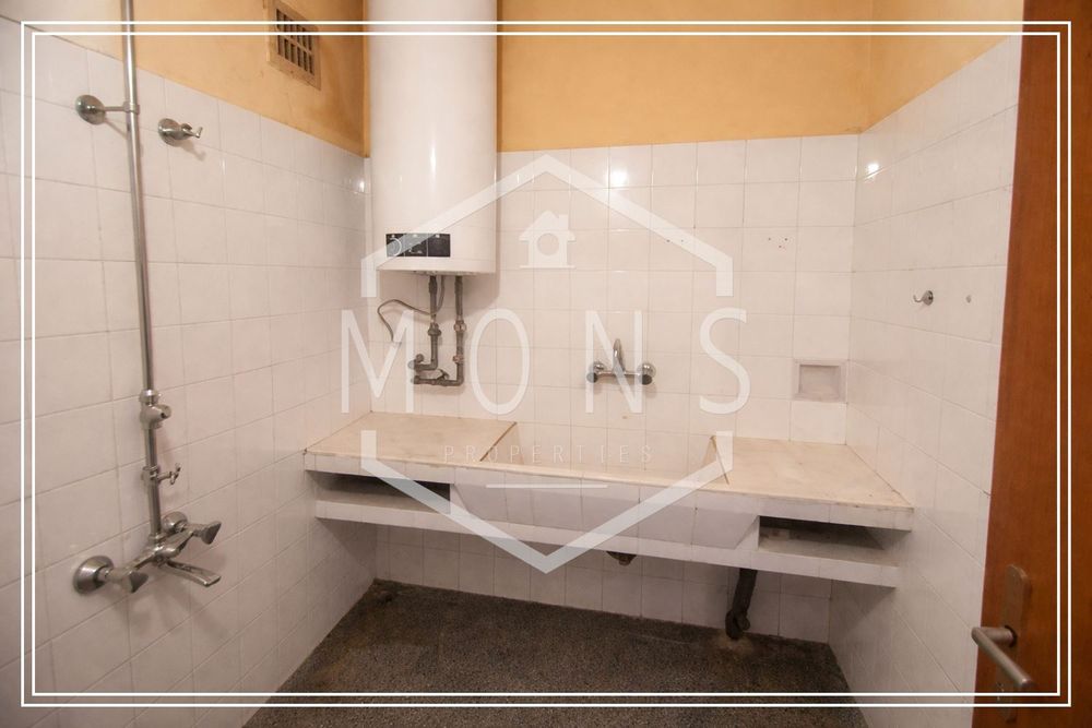 Продава се Четиристаен апартамент в Севлиево - 97 кв.м за 401 €/кв.м - Снимка #9