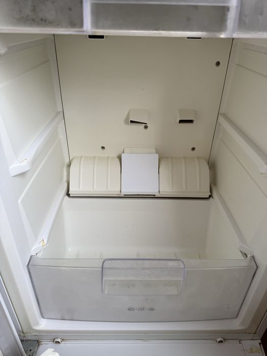 Холодильник LG 35000тенге
