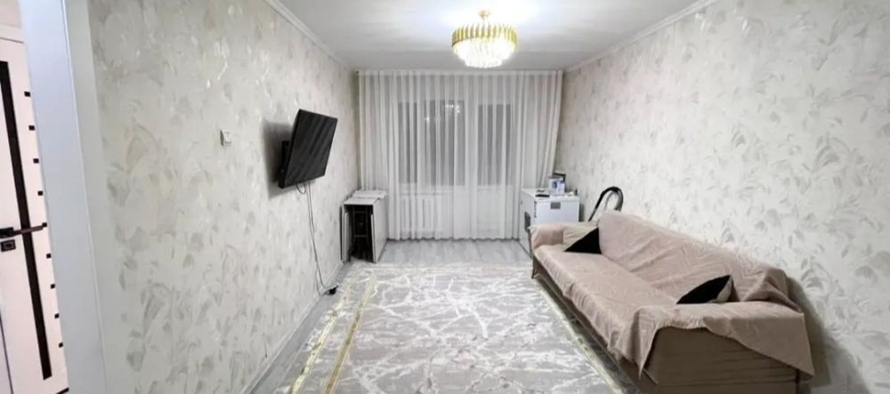 продам 2-х ком. 46кв. 5мкр. 2-этаж