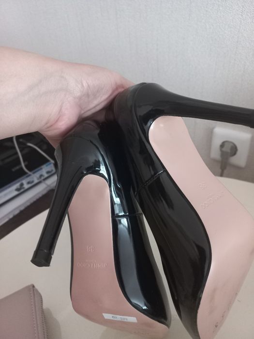 Продам новые туфли за 4000 т