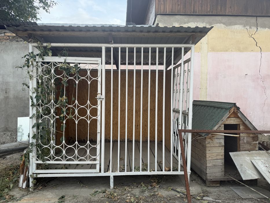 Срочно продам вольер и будку для собаки