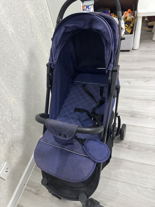 Коляска Mstar в хорошем состоянии