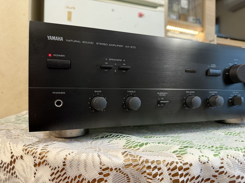 Като нова Yamaha AX-570 Стерео усилвател