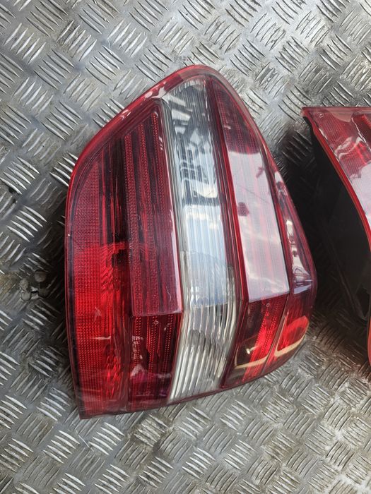 Stopuri Stop stanga dreapta Mercedes ML 2007