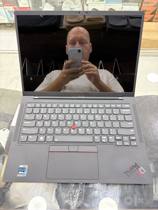 Levono ThinkPad X1 Carbon