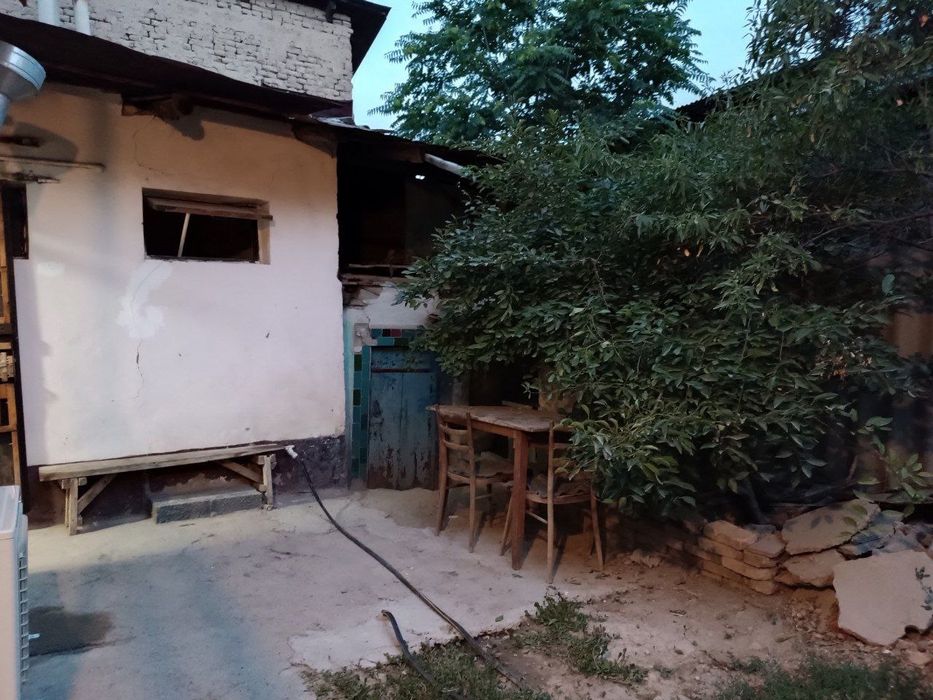 Срочно продаётся участок в центре Ташкента