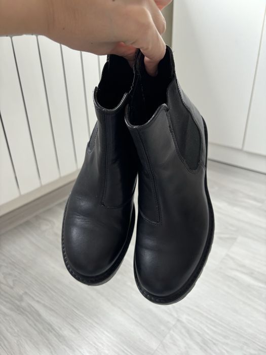 Продам женские Челси