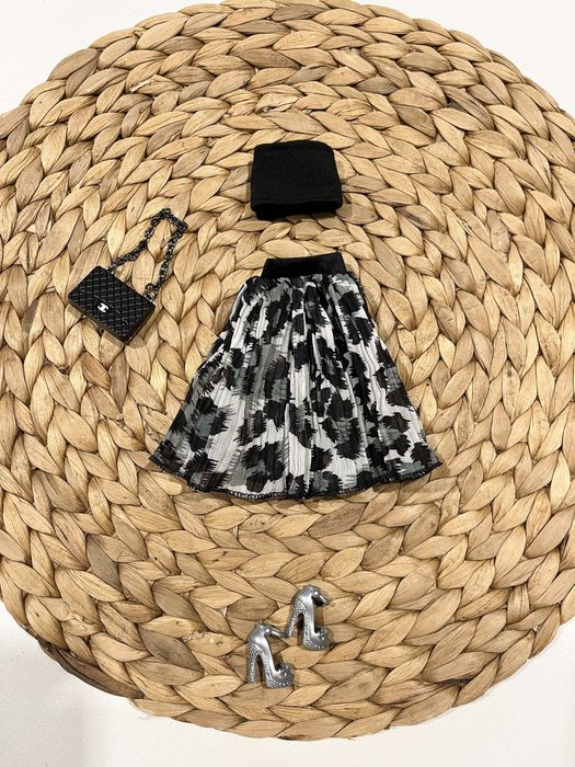 Лот комплект нови модни дрехи и аксесоари за кукла Барби Barbie