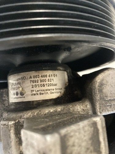 Помпа за хидравлично управление за Mercedes Clk W209 200 Kompressor (2005) A0034664401