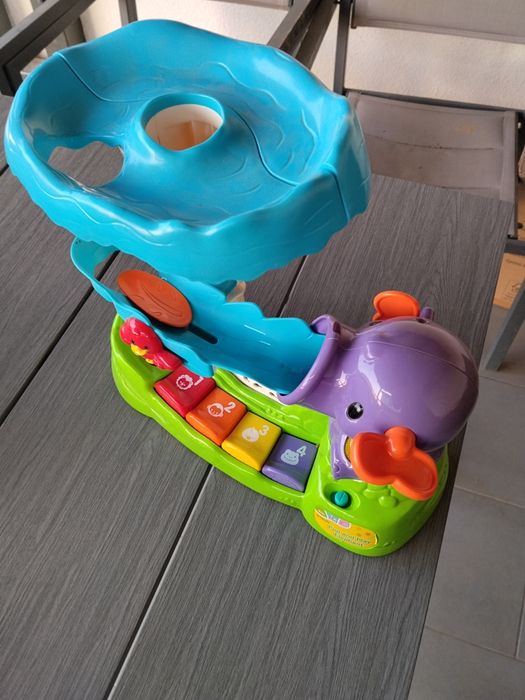 Jucărie interactivă VTech Pop & Play  Elefant arunca bile canta sunete