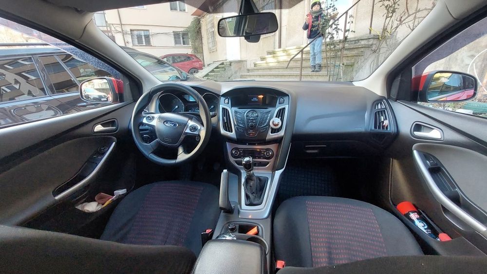 Vând Ford focus 1.0 ecoboost
